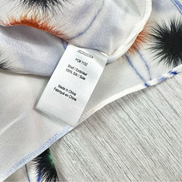 100% Silk Floral Blouse 2 - Picture 8 of 8